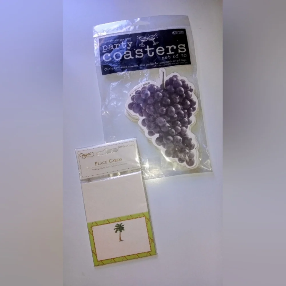 Grapevine Creations Set of 10 Purple Grape Coasters and Palm Tree Place Cards